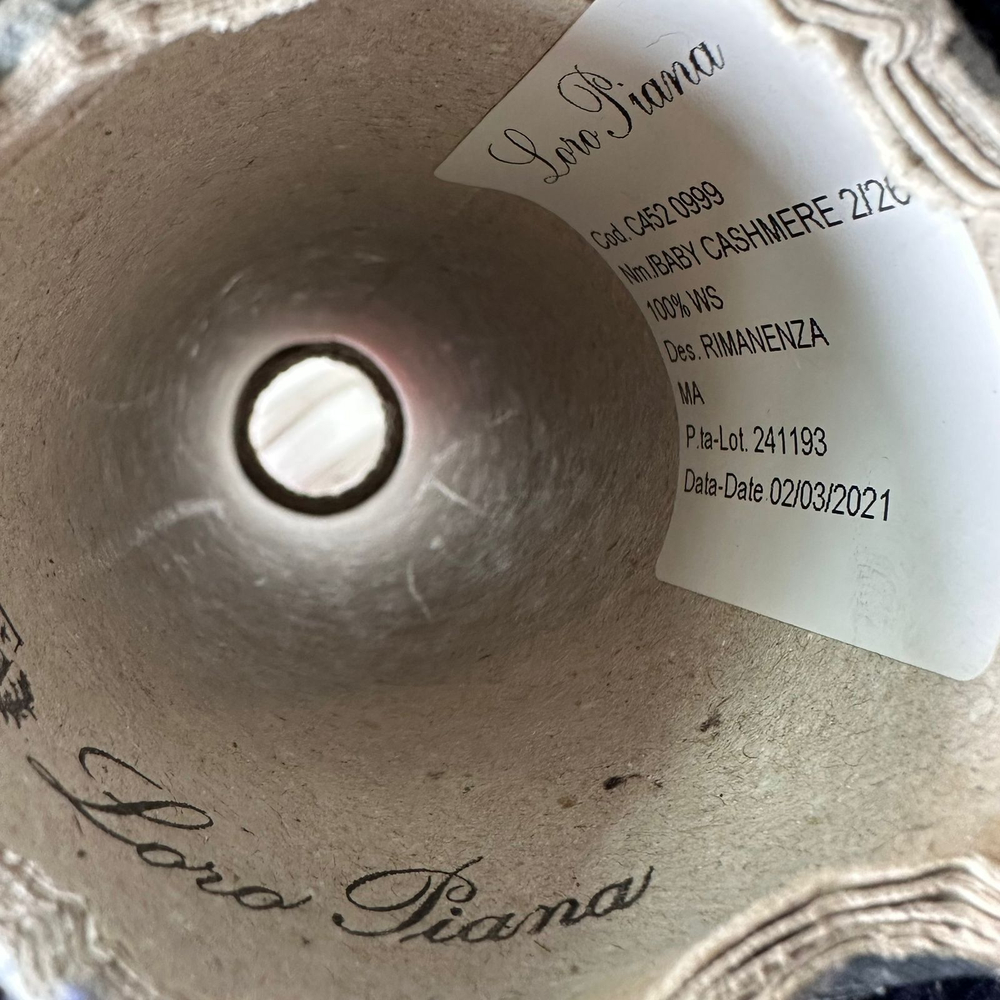 BABY CASHMERE RIMANENZA - Loro Piana; 100% baby кашемир; 1300м/100гр, 2/26 ; цвет: темно-синий джинсовый