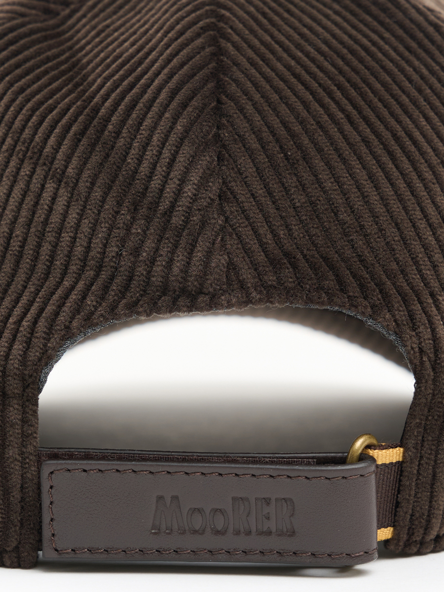 Бейсболка MOORER