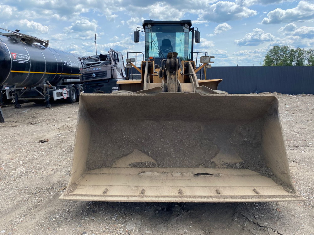 JINGONG JGM* Фронтальный погрузчик JGM757K (Дизельный, 9,7 л, 220 л.с., АТ)