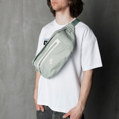 Сумка Nike Elemental Premium Fanny Pack артикул:DN2556-370 - купить в магазине Дайс
