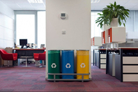 «Амират»: Чистота и стиль 2026. Как выбрать урны и корзины для офисного пространства