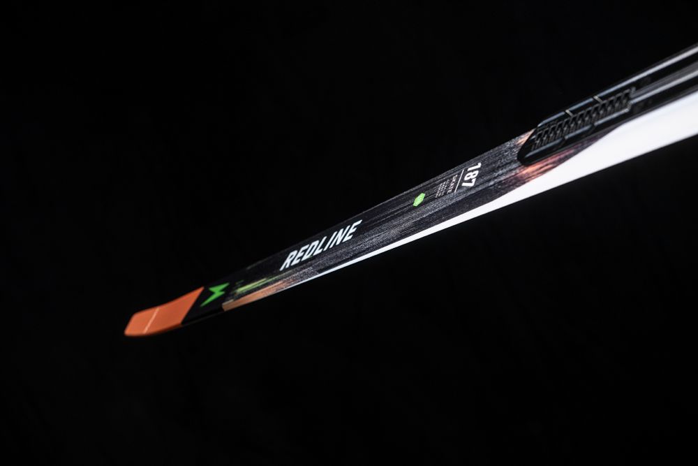 Профессиональные лыжи Madshus Redline Skate LTD (2024/2025) для конькового хода со структурой WorldCup