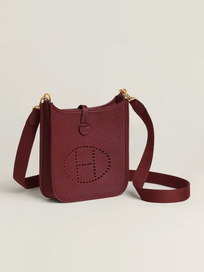 Сумка Hermes Evelyne 16 Rouge H Clemence Gold Hardware