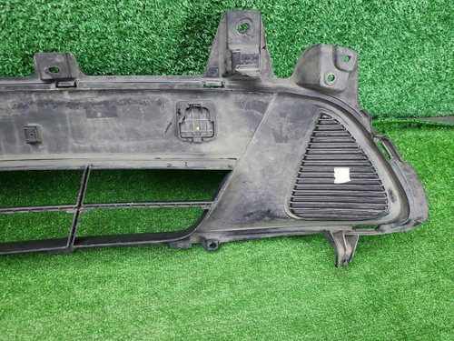 Решетка переднего бампера KIA Sorento 3 UM (17-20)