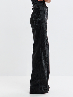 Брюки Боуи из экокожи в оттенке опал