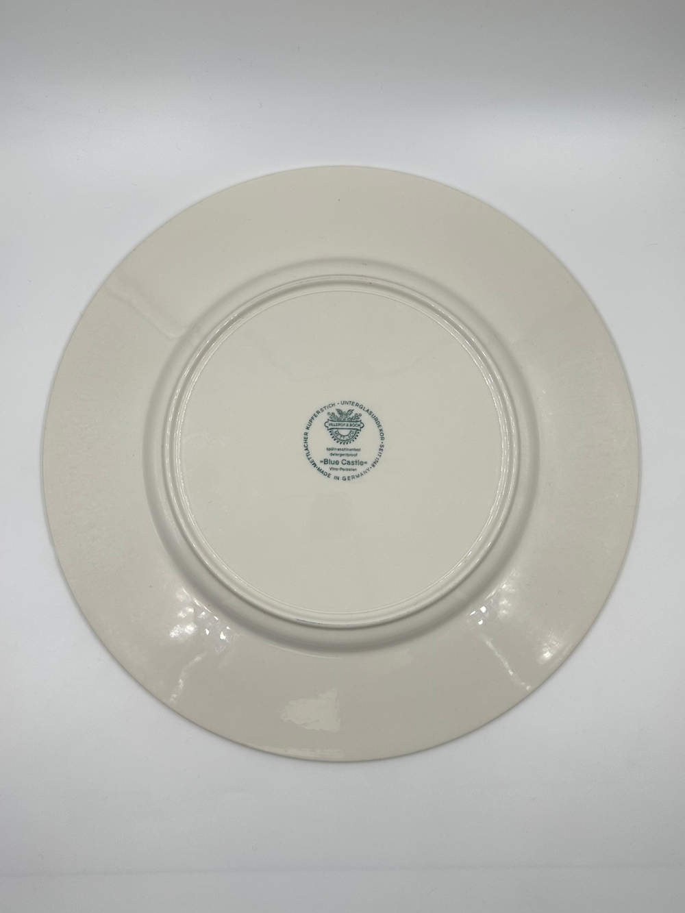 Тарелка 26,5см Villeroy & Boch, Blue Castle (скол)