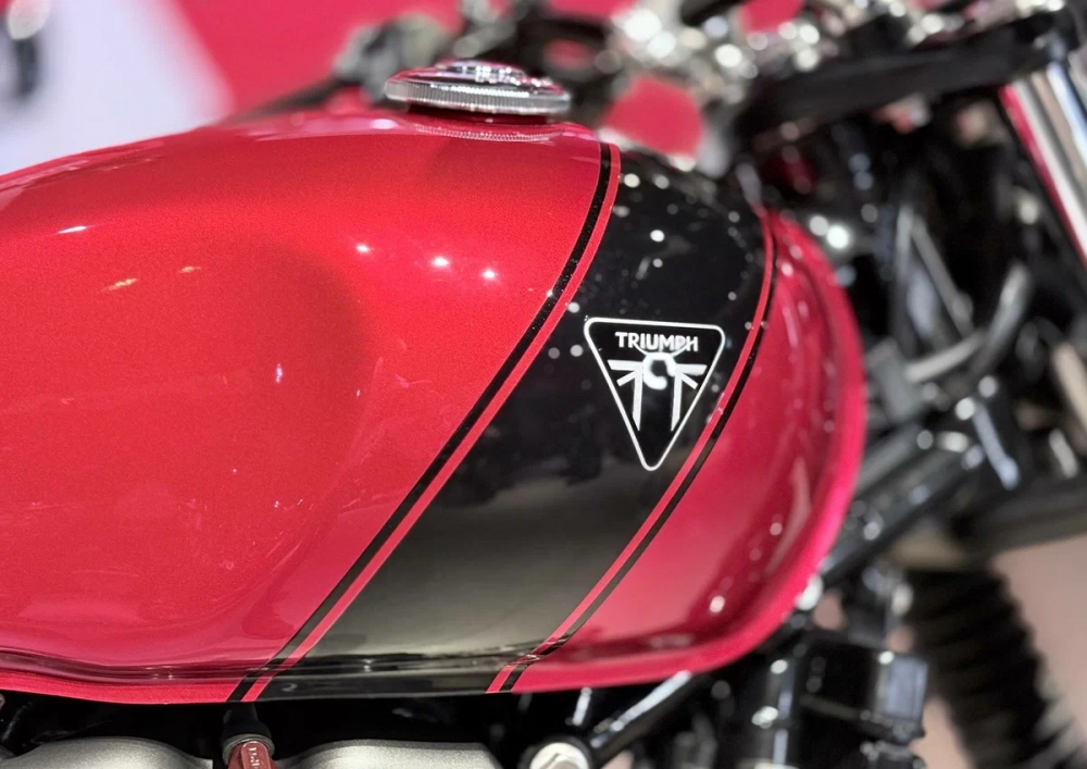 Triumph Speed Twin 900, 2023 красный