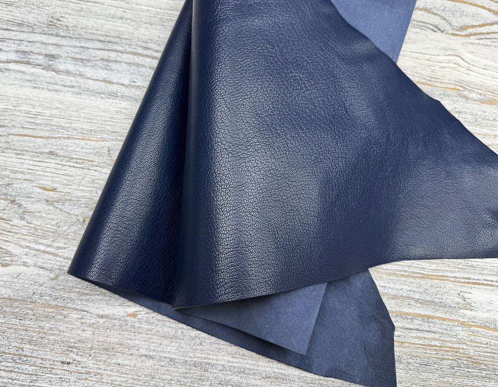 Tayma Veg Blue Agata (1,1-1,3 мм), цв. Синий, натуральная кожа козы