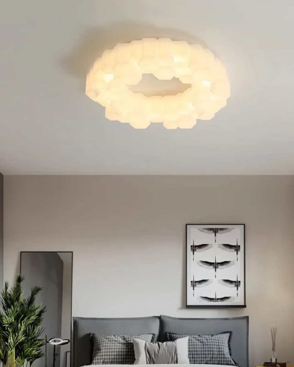 Современный потолочный светильник