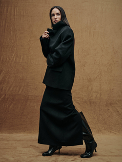 Черная юбка из драпа