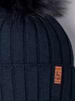 Шапка зимняя для мальчика на завязках и снуд