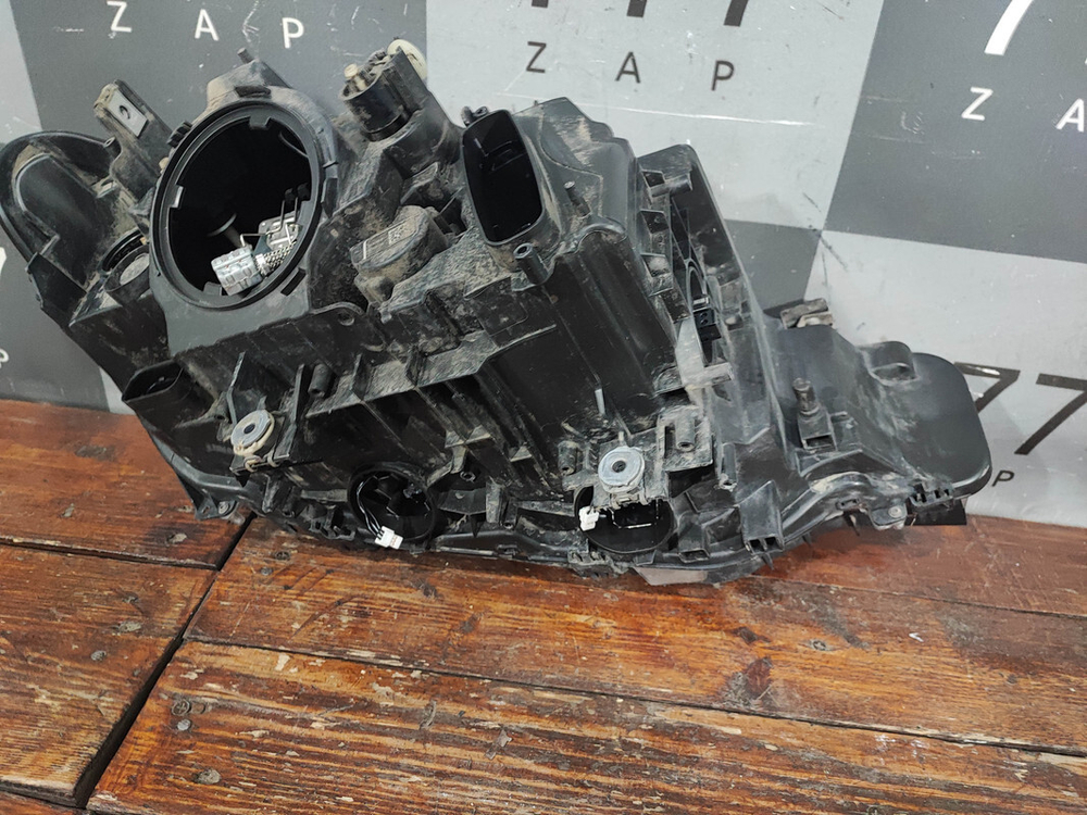 Фара левая ксенон BMW 3-Series (F30) 11-16 Б/У Оригинал 63117314531