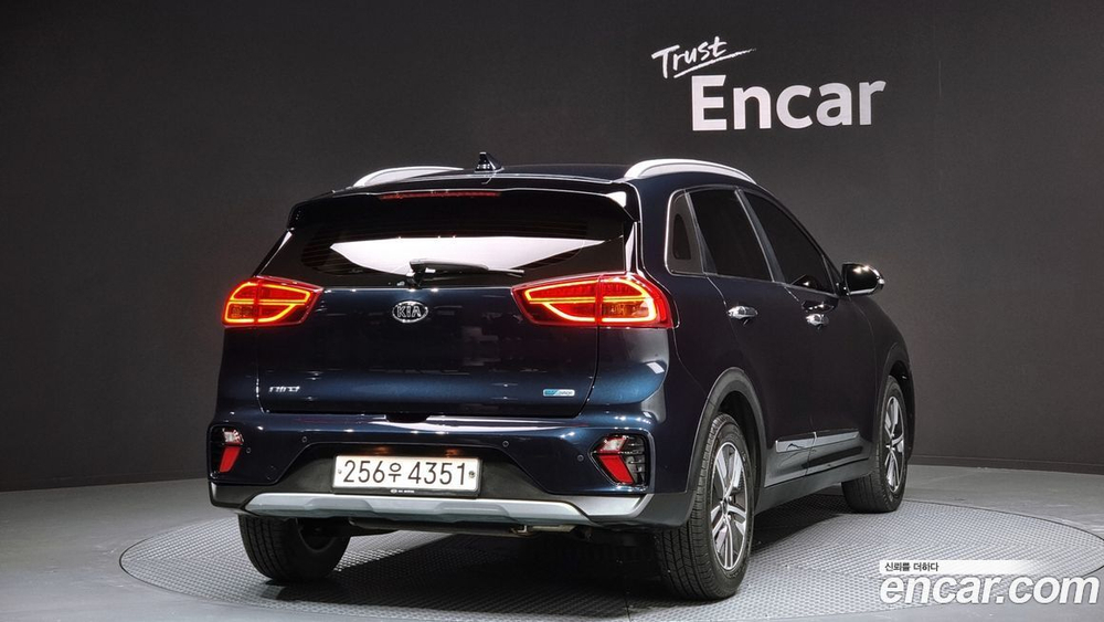 Kia The New Niro 1.6 HEV (04.2020)