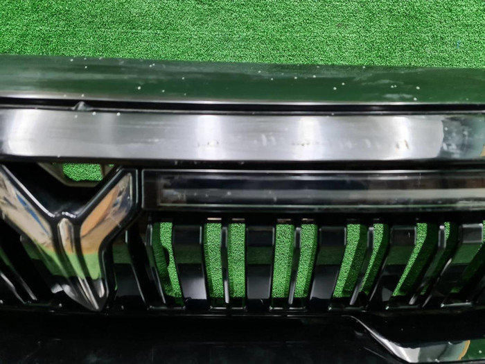 Бампер передний Voyah Free (2023-н.в.) (В сборе)