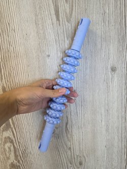 Ручной роликовый массажер для тела 38 см голубой (0038-1)