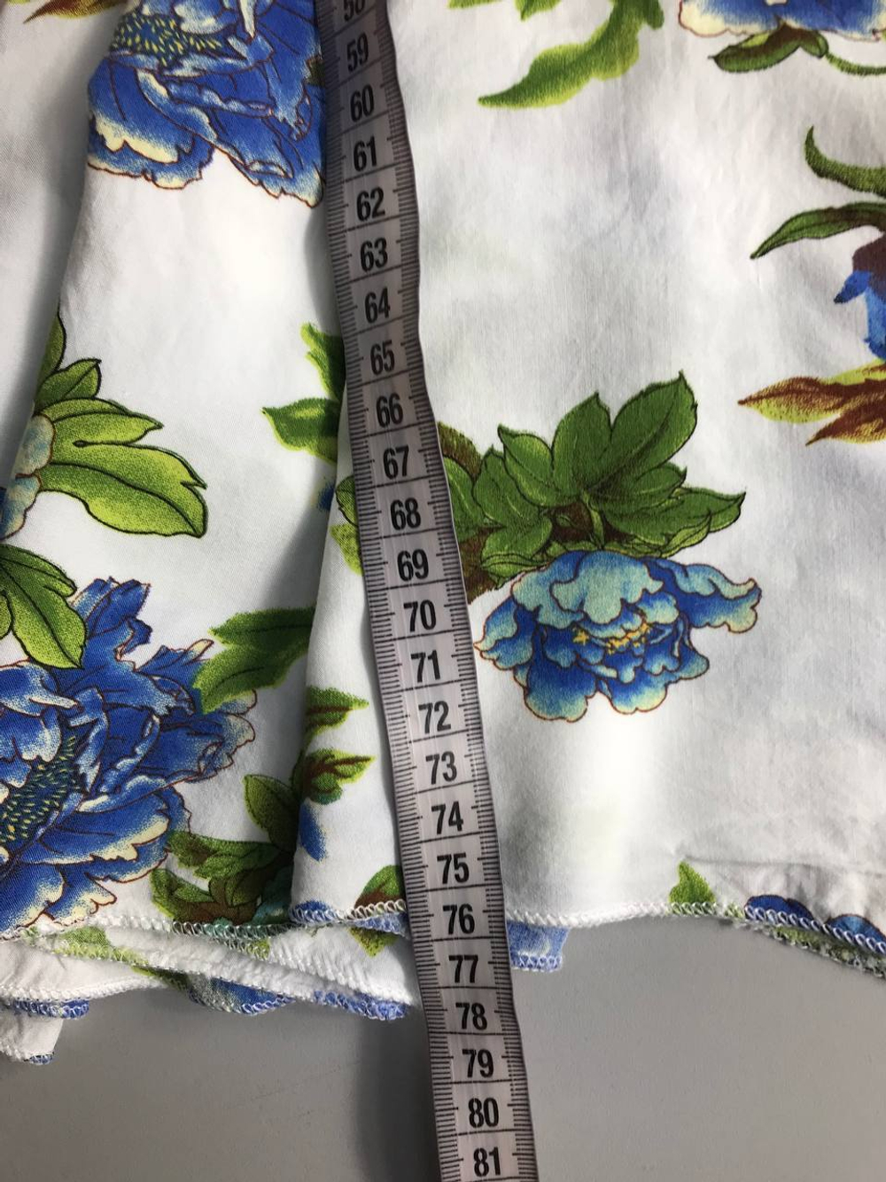 Юбка длины миди, визуально на 50/52 размер