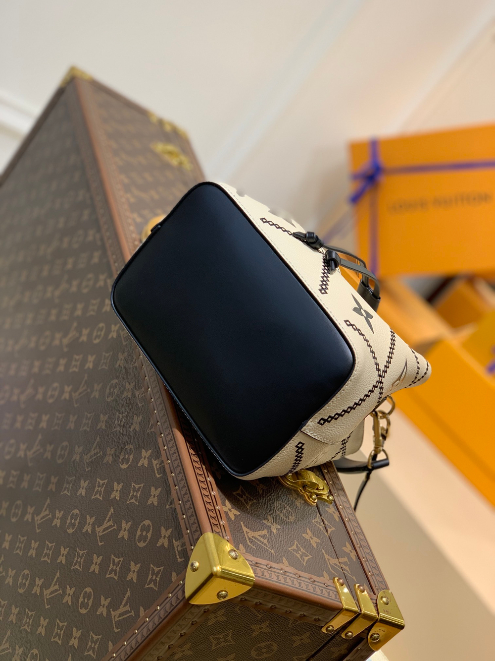 Louis Vuitton NeoNoe BB