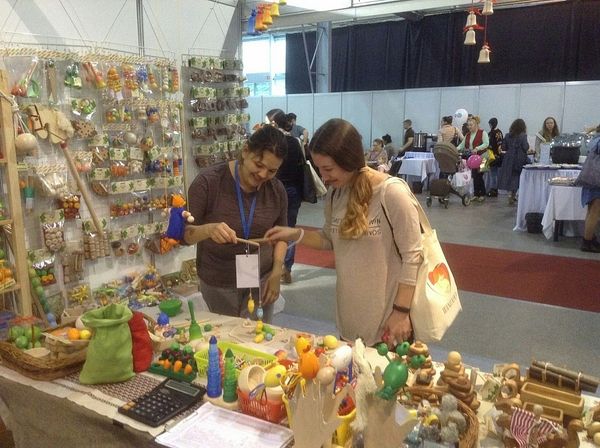 Леснушки на фестивале  беременных и кормящих в Сокольниках WanExpo