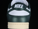 Nike Dunk Low Vintage Green