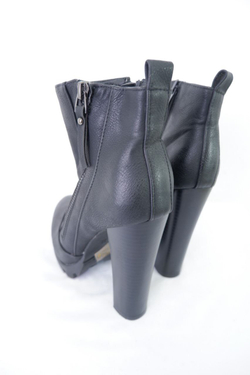 Полусапожки демисезонные 38 размер