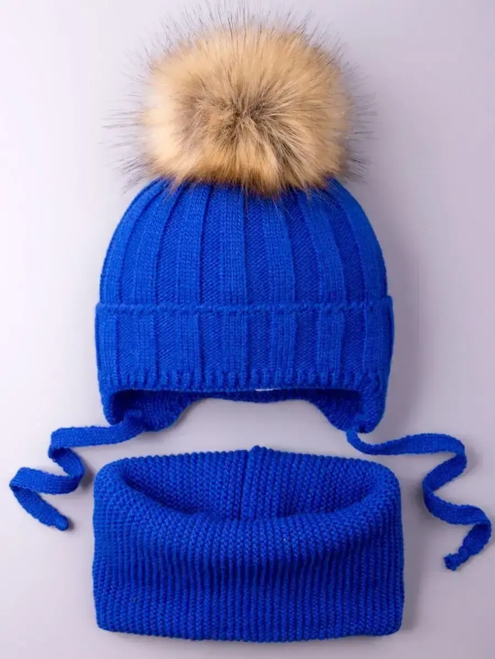 Шапка зимняя детская с помпоном и снуд