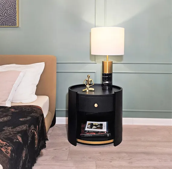 Прикроватная тумбочка 4439 с ящиком и полкой, черная