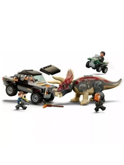 Конструктор Нападение трицератопса на пикап 210 деталей