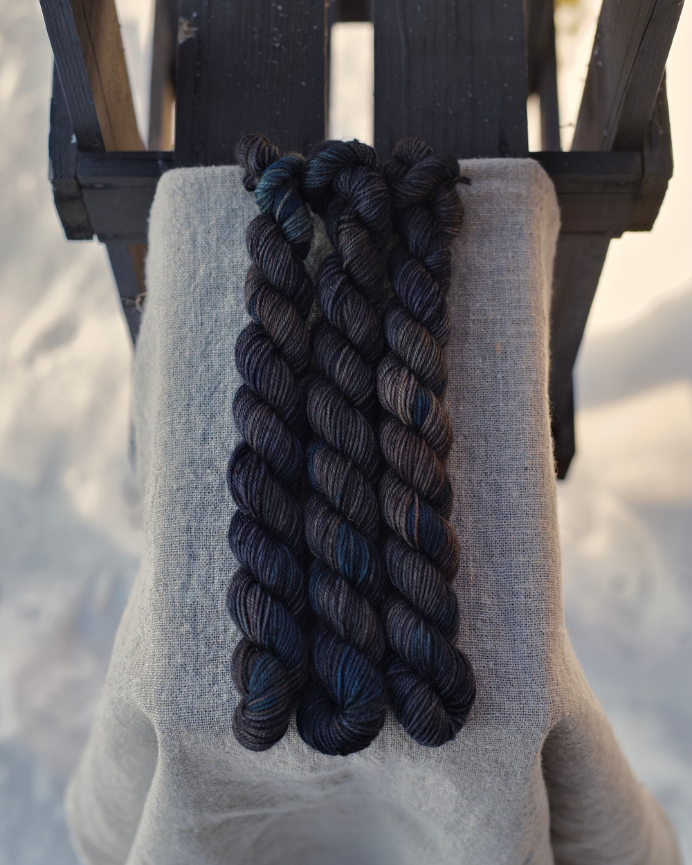 Носочная пряжа с пухом яка "Ночь в горах" (мини)