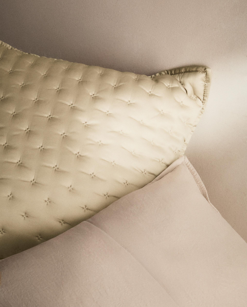 Zara Home наволочка декоративная из полиэстера, шампань