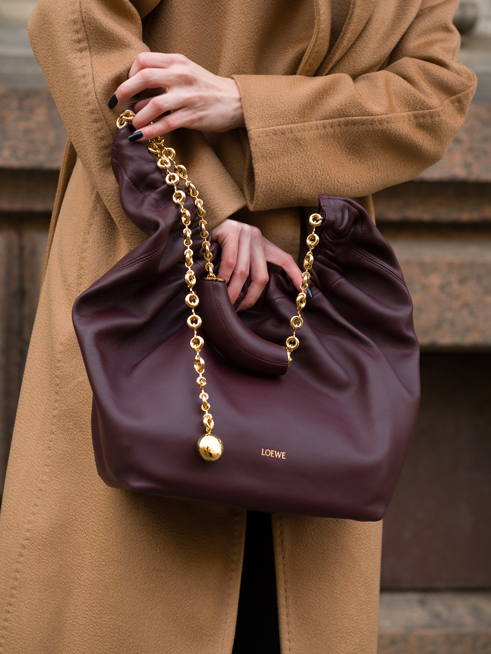 Loewe Medium Squeeze Bag