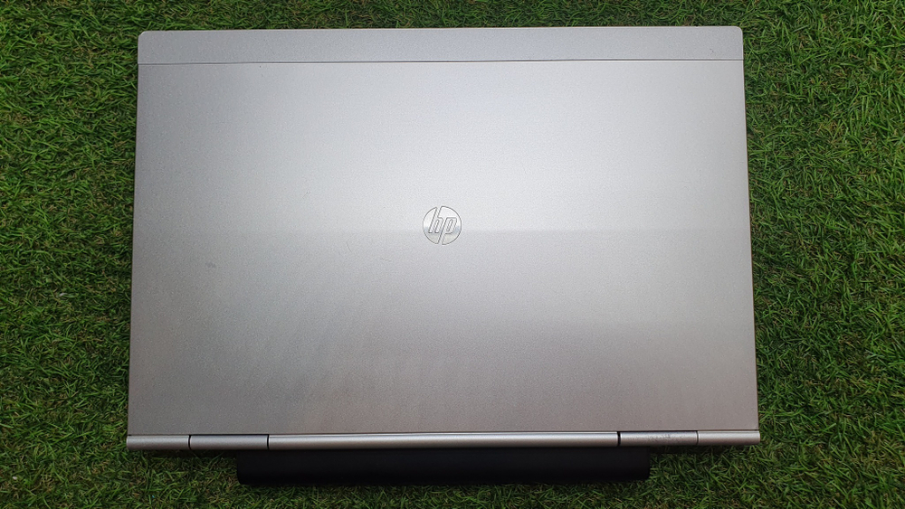 Ноутбук HP i5/6 Gb