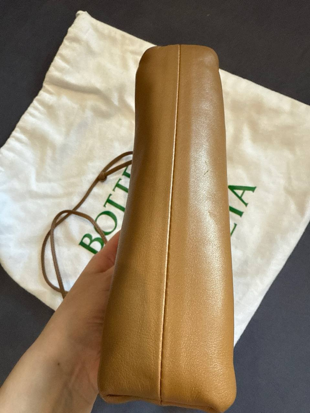 Сумка Bottega Veneta Pouch mini