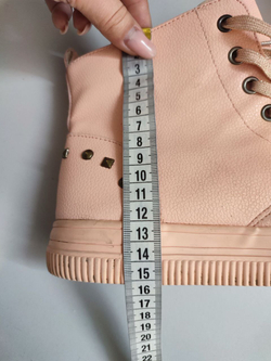 Кеды высокие erico нежного оттенка 39 размер