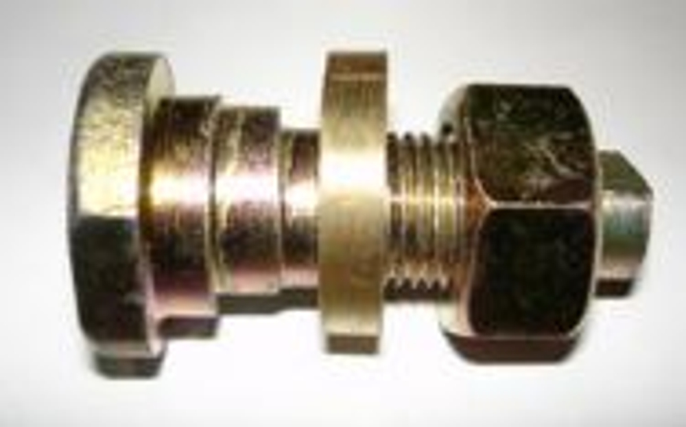 Болт (ось) опорный эксцентрика зад.кол. "ВОЛГА" в сборе 21Р-3502068