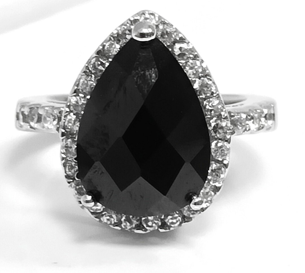 Ювелирное кольцо Эстерелла