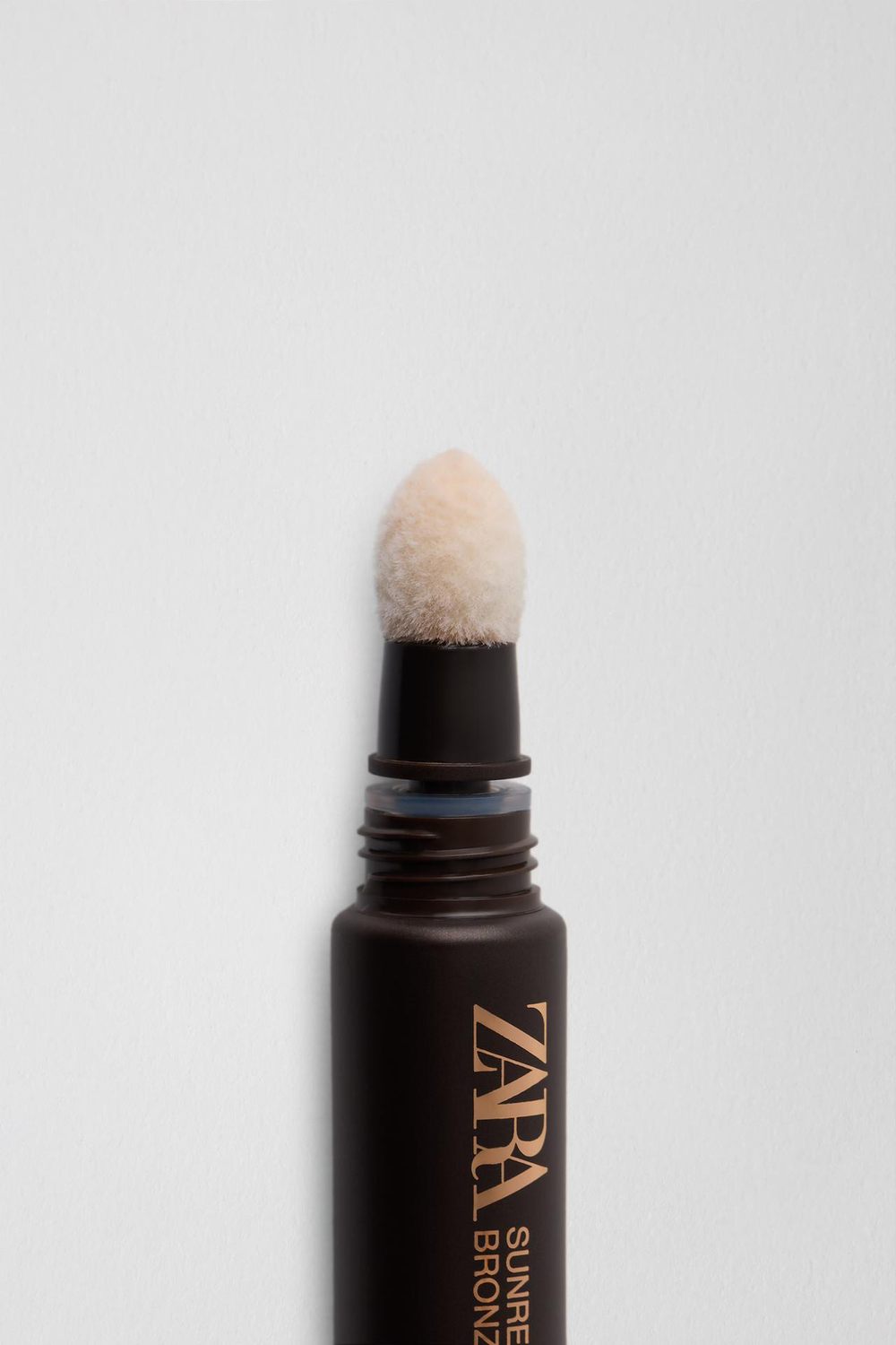 ZARA ГЕЛЬ-БРОНЗАТОР ДЛЯ ЛИЦА