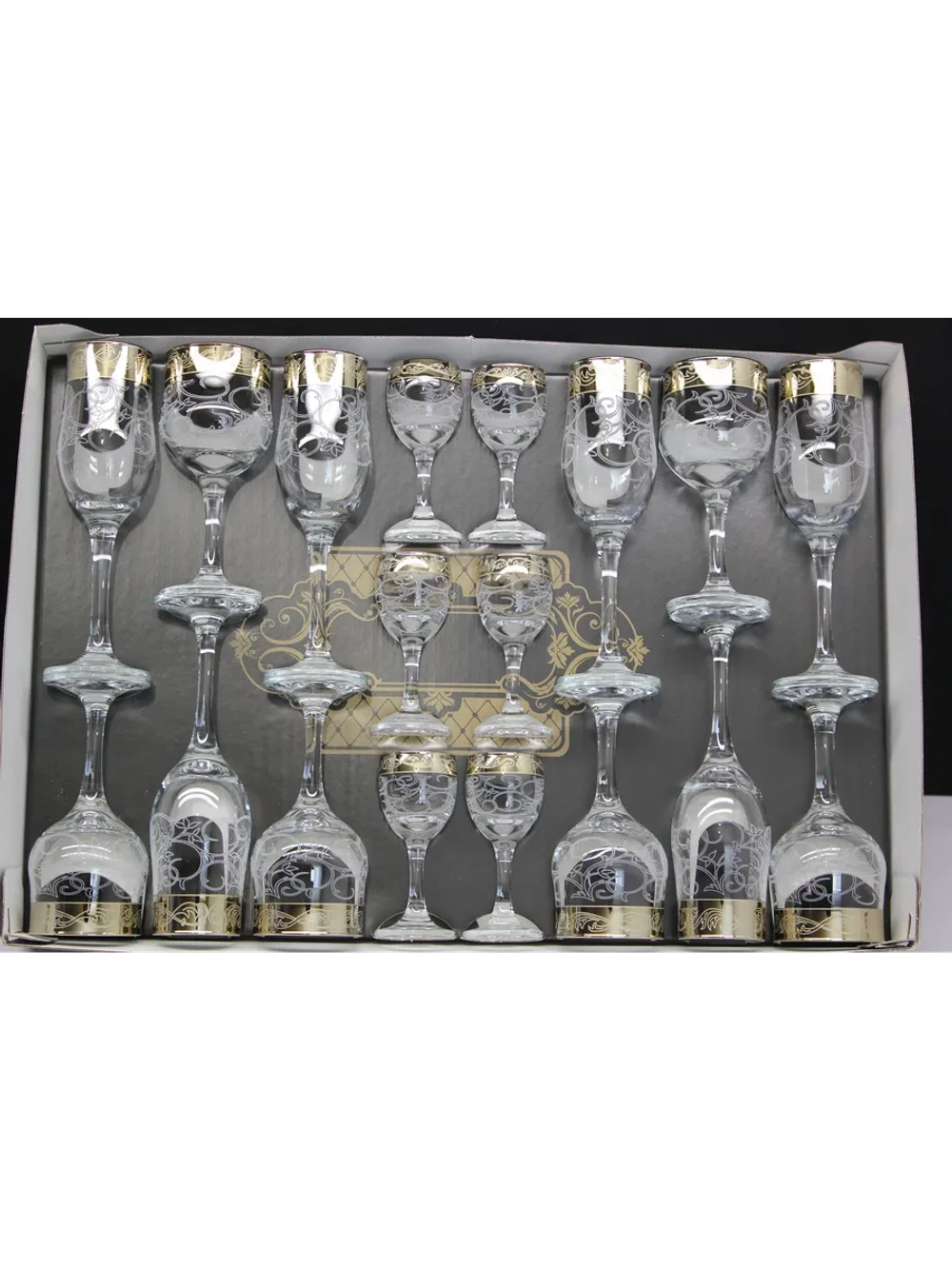 Подарочный набор ( 18предметов) Абстракция