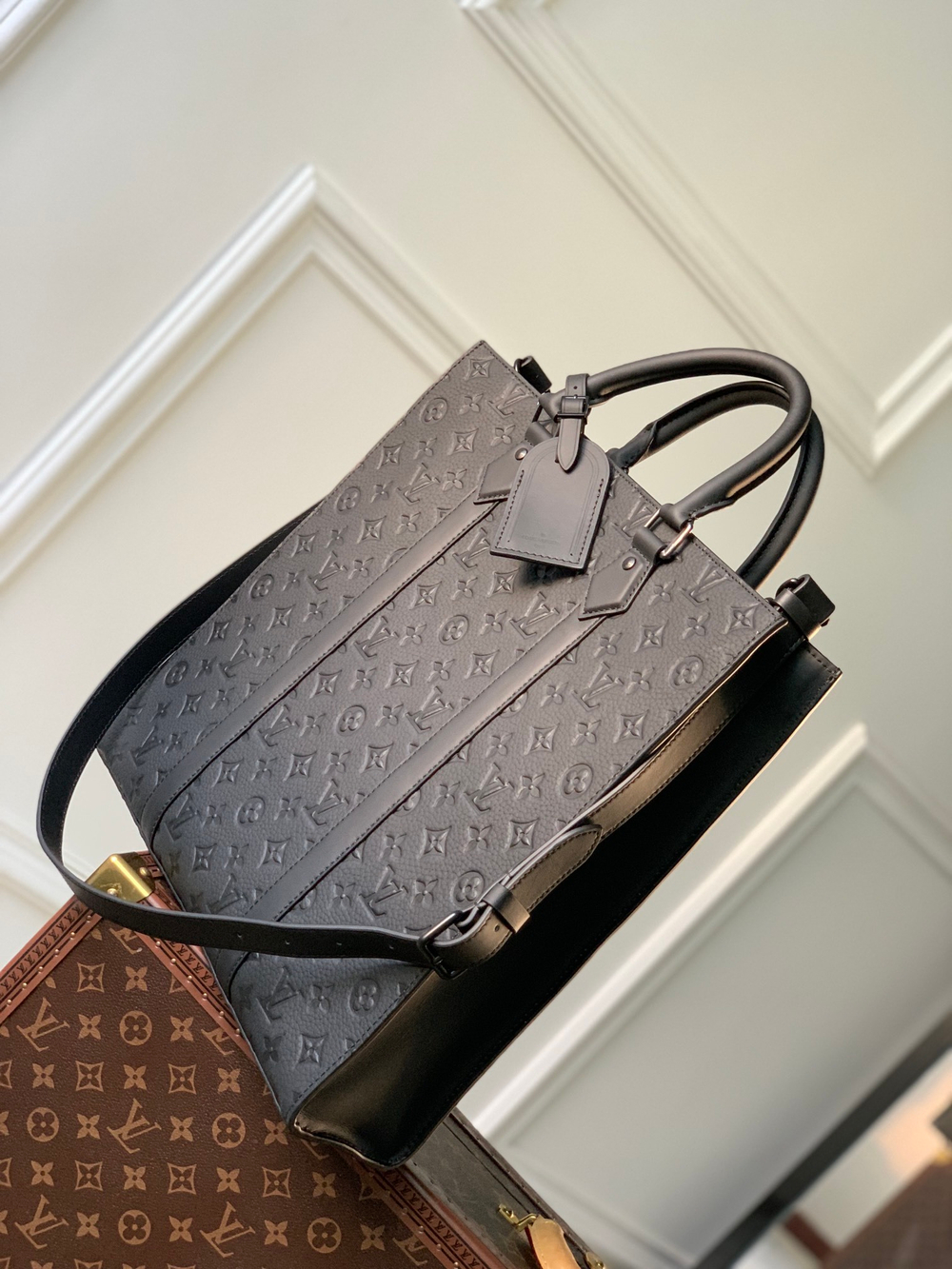 Louis Vuitton Sac Plat NV Bag