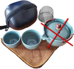 268124.1Y2 УЦЕНКА Сервиз ДОРОЖНЫЙ "Каменный"  чайник 180мл, 2 пиалы, сито в дор.сумке,  бирюзовый