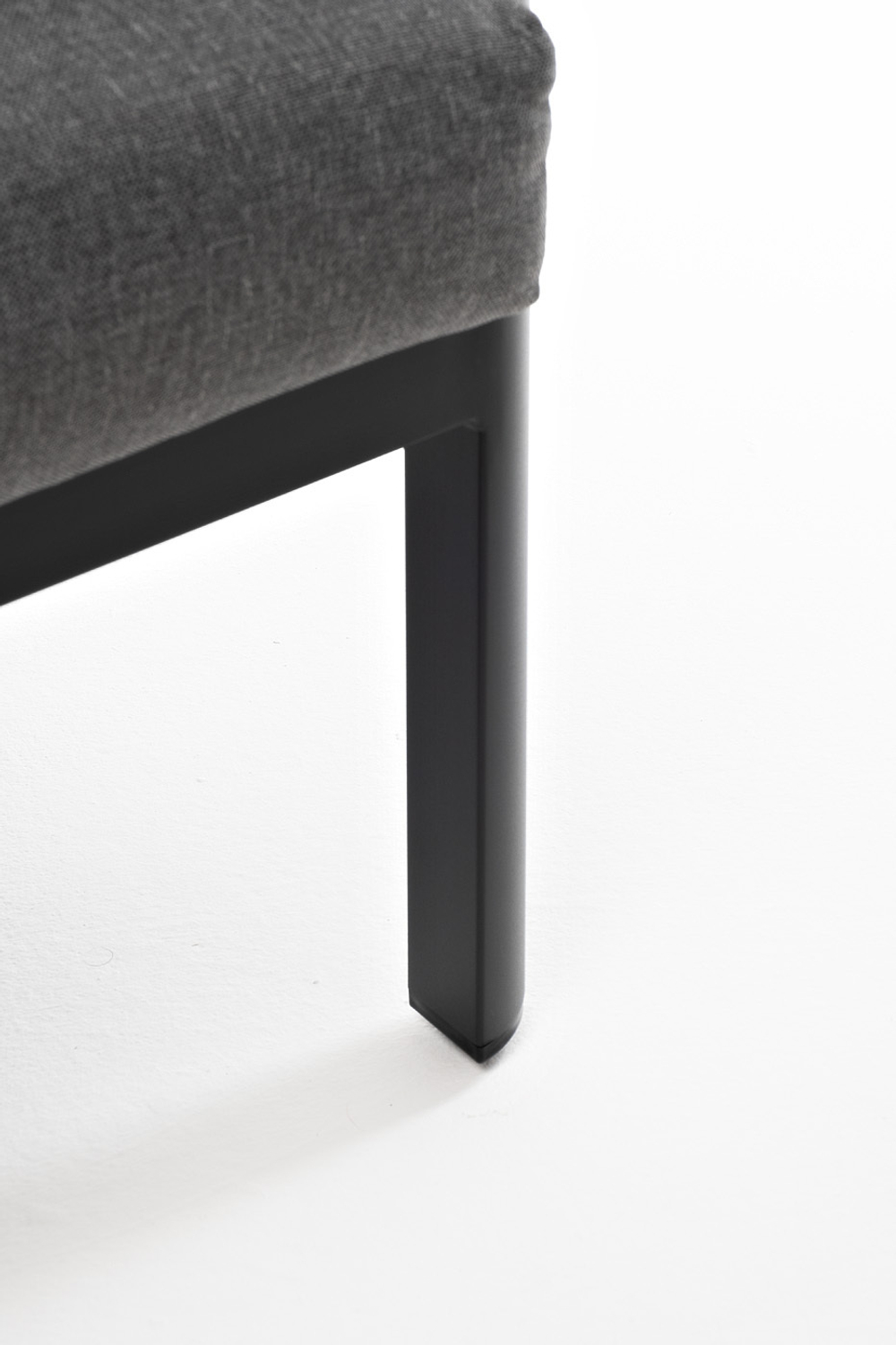 "Париж" угловой модульный диван, каркас из алюминия, цвет серый