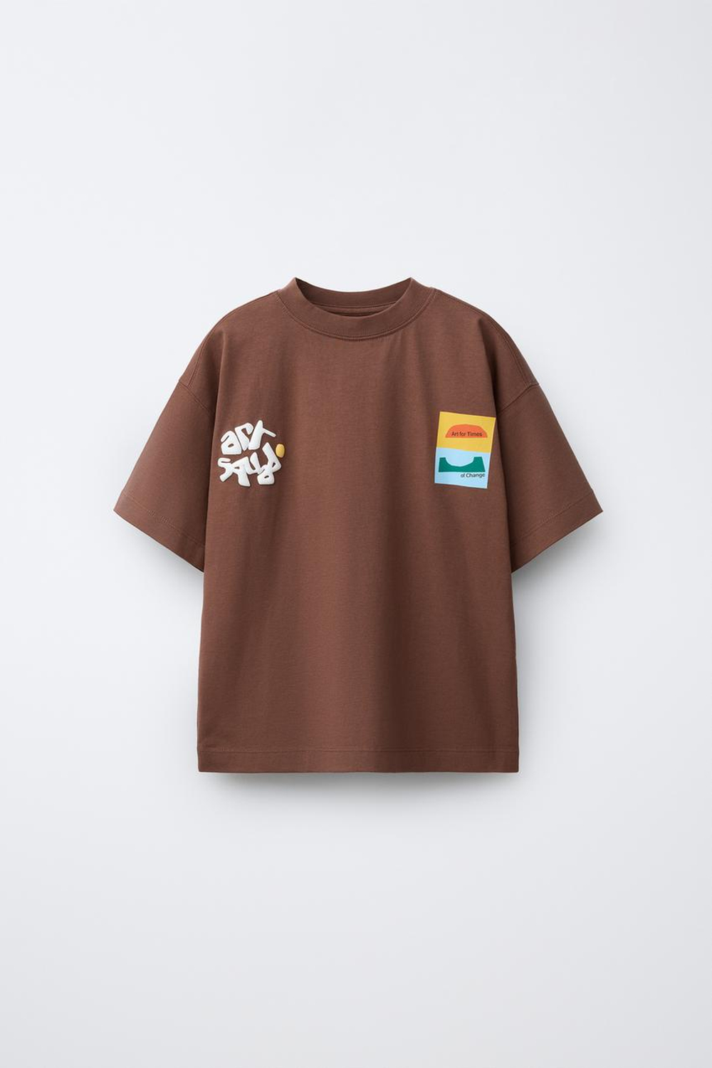 ZARA ФУТБОЛКА С ГРАФИЧЕСКИМ ПРИНТОМ, КОРИЧНЕВЫЙ