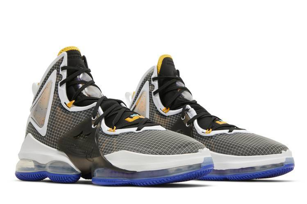Кроссовки Nike Lebron 19 Ep "Hardwood Classic" Tpu
