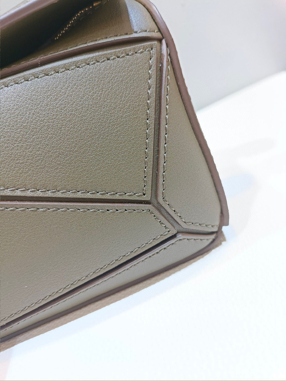 Loewe Puzzle 18 cm