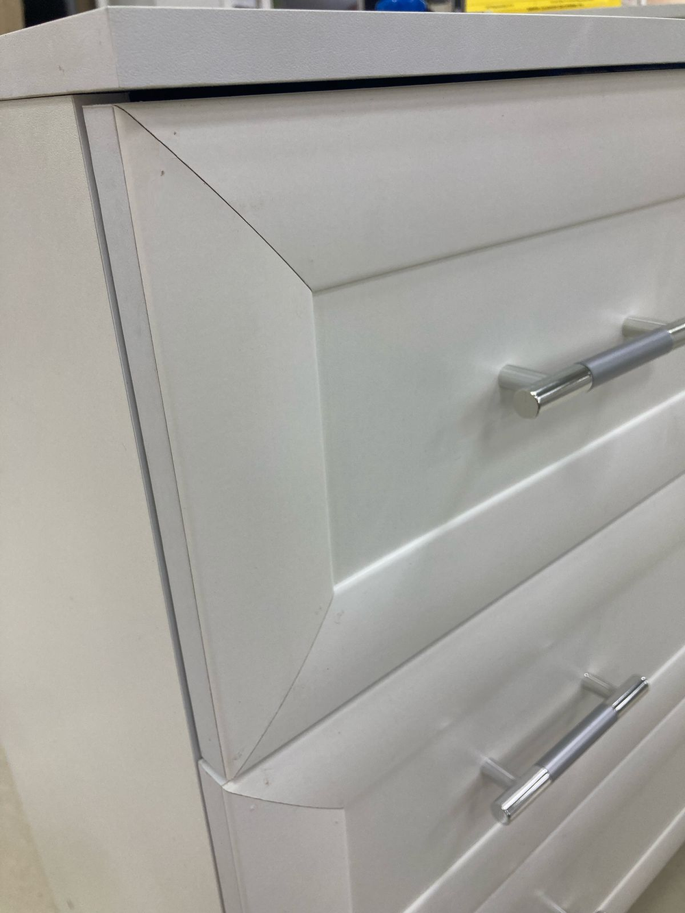 Комод белый