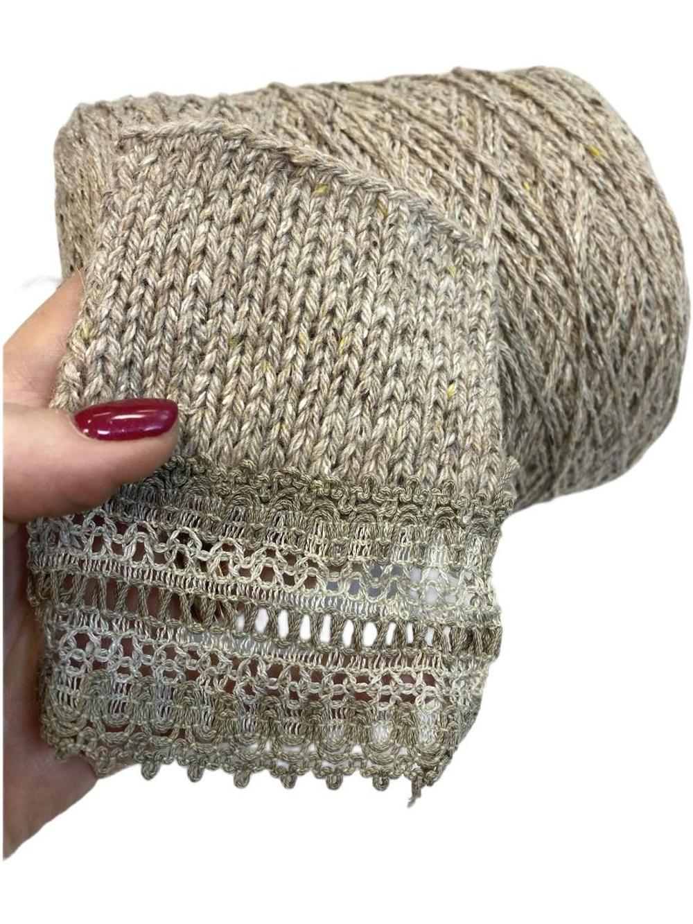 Пряжа на бобине Твид (Италия)20% шерсть мериноса 30% хлопок 40% шелк 10% вискоза 100г-250м 610г