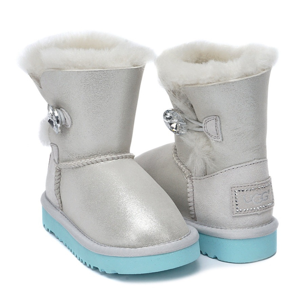 UGG Kids Bailey Button Do White