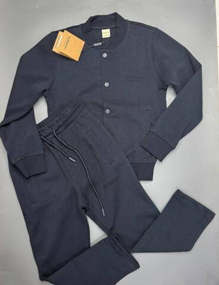 Костюм Burberry