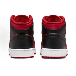 Air Jordan 1 Mid Reverse Bred