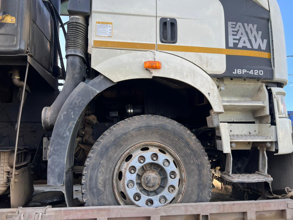 FAW J6 8x4 Самосвал СА3310Р66K24T4E5