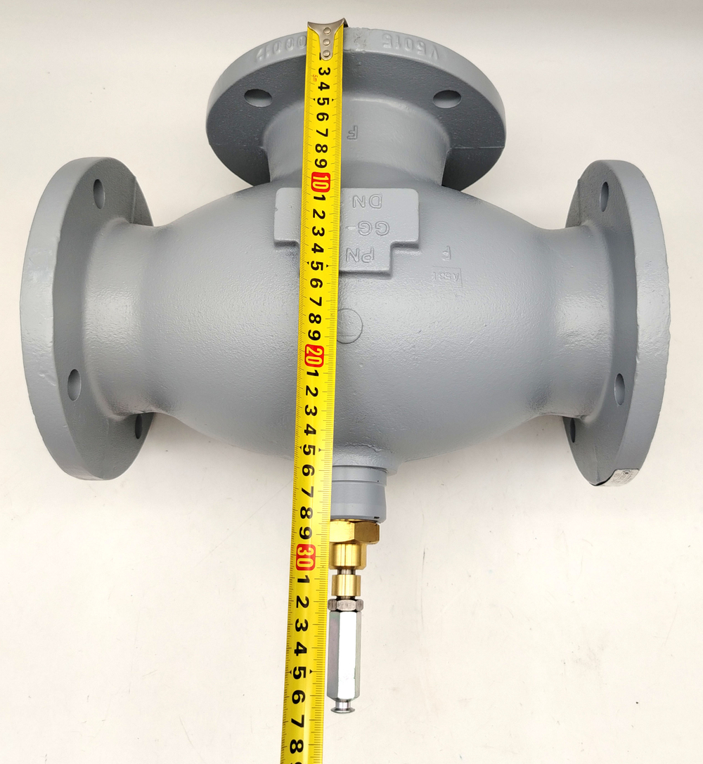 Клапан трёхходовой Honeywell Ду100 DN100 V5015A1151 Kvs-140 PN6